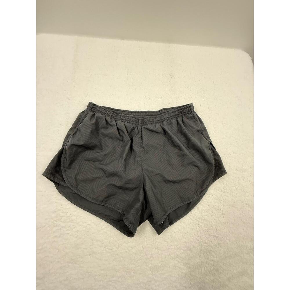 Nike DriFit Black Elastic Waistband Mesh Panels Athletic Shorts Medium